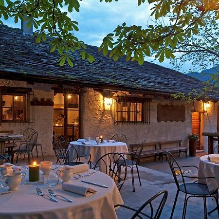 Foresteria Crotasc Mese Exterior foto